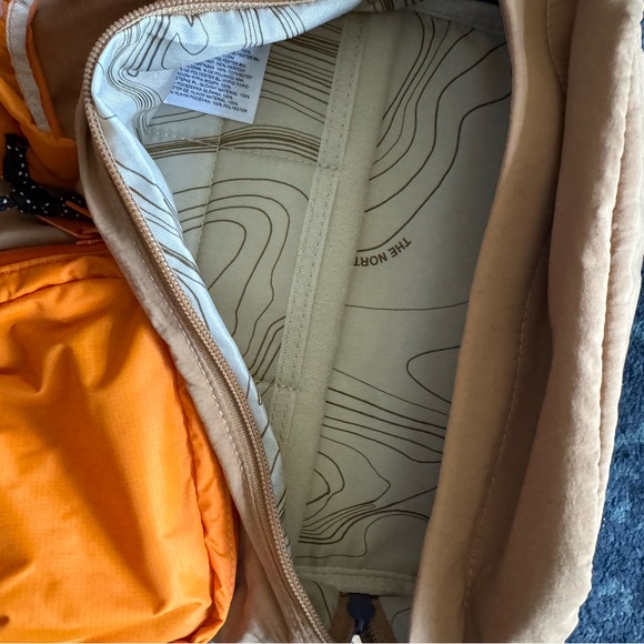 @Brooklynnbk x The North Face Day Pack - Picture 5 of 7